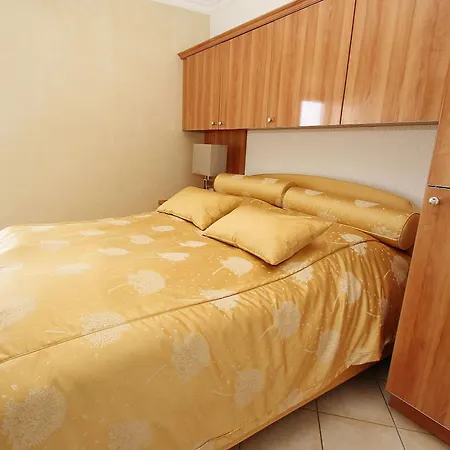 アパート Trelleborgallee, 153